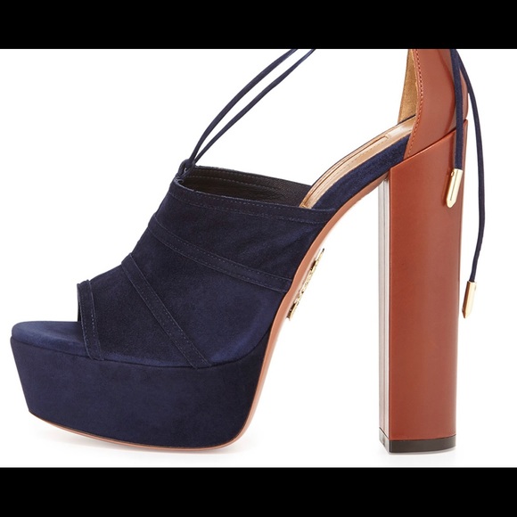 Aquazzura Very Eugenie Suede Pump, Ink/Luggage NIB - Picture 3 of 4